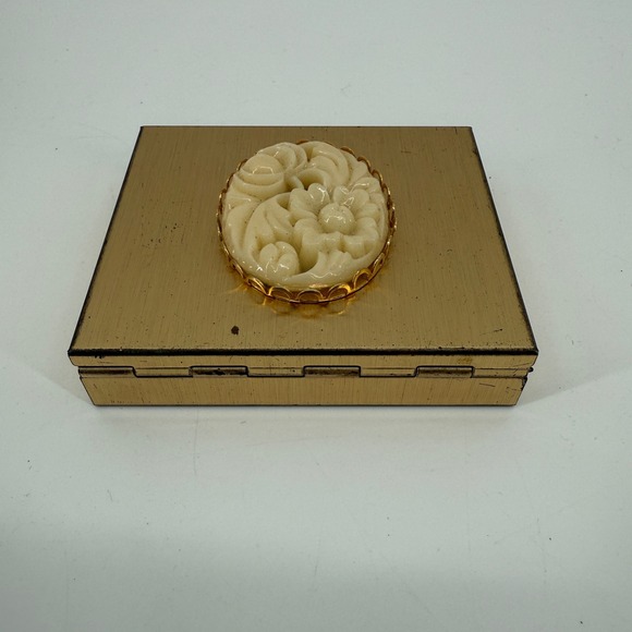 Vintage Gold Tone Floral Cameo Pill Trinket Box Blue Velvet Interior 1950s - Picture 13 of 16